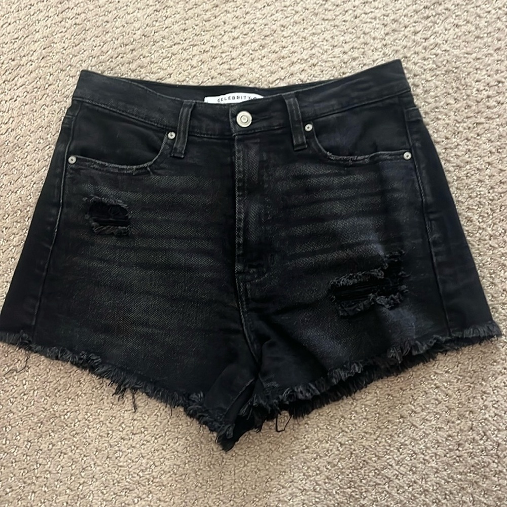 Junior’s Black Denim Shorts